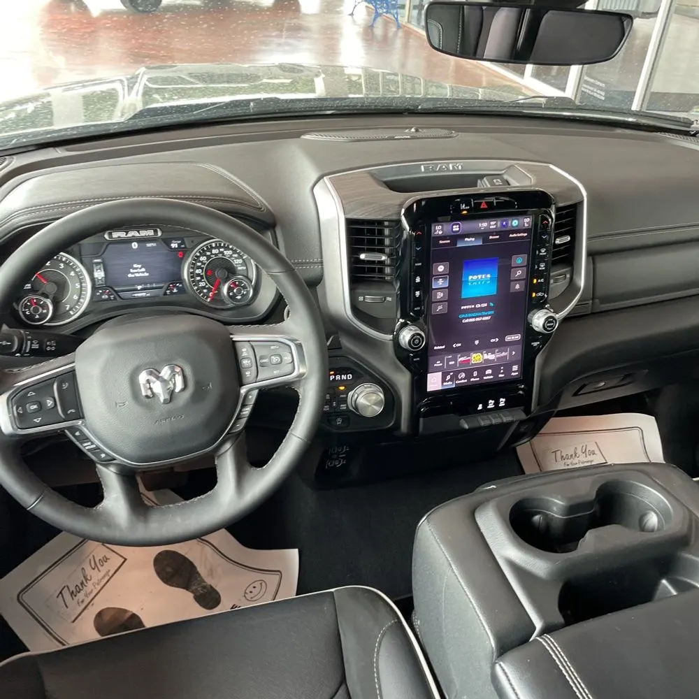 2025 Ram 1500 Laramie