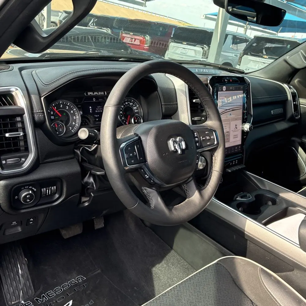 2025 Ram 1500 Laramie