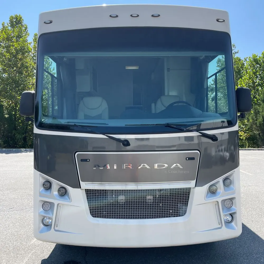 2020 Mirada Coachman motor home Base