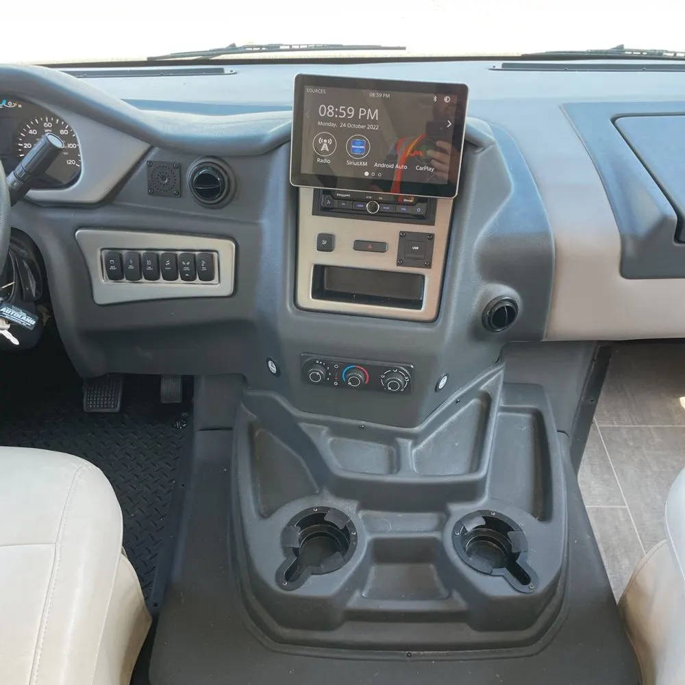2020 Mirada Coachman motor home Base