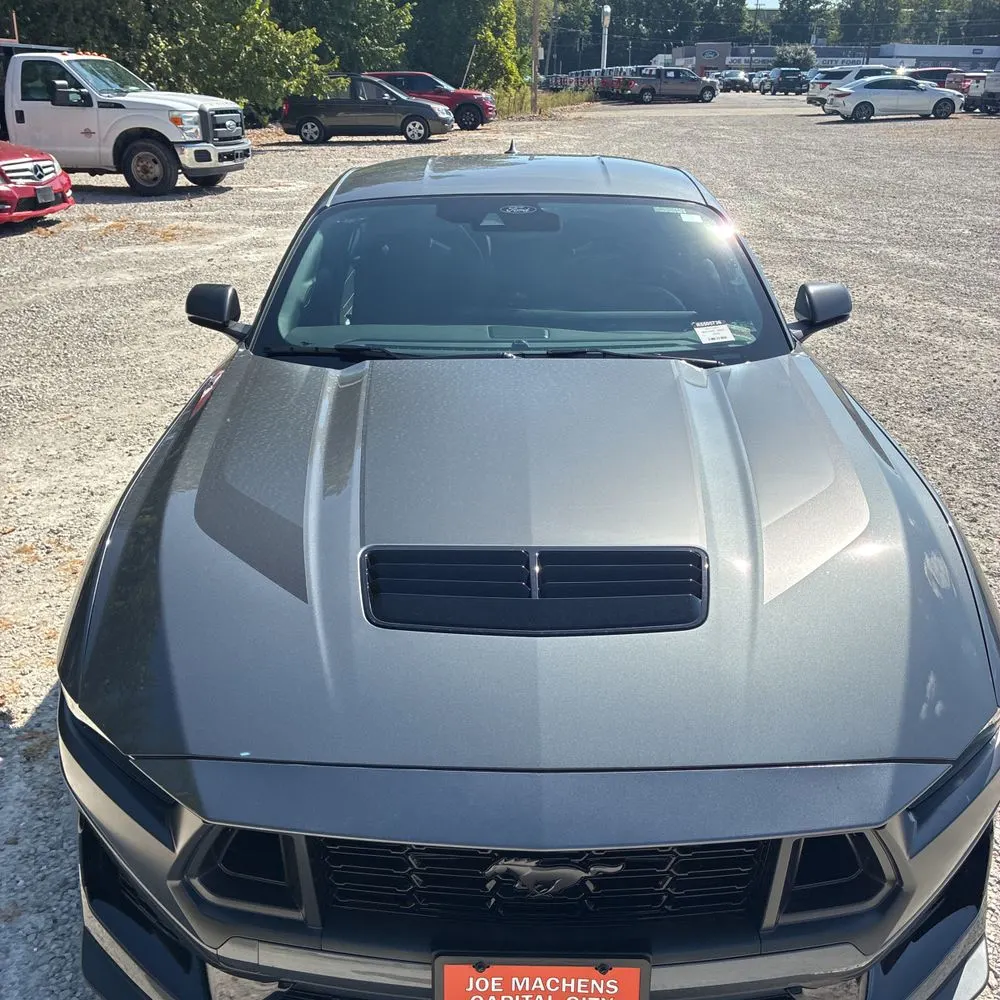 2024 Ford Mustang Dark Horse