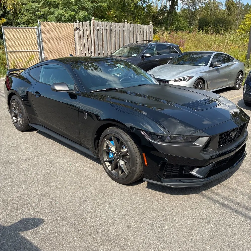 2024 Ford Mustang Dark Horse