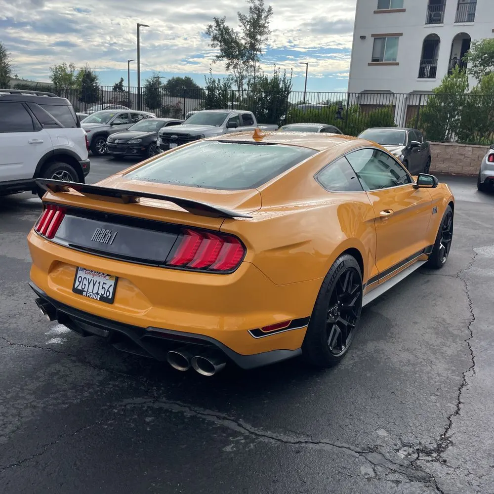 2022 Ford Mustang Mach 1