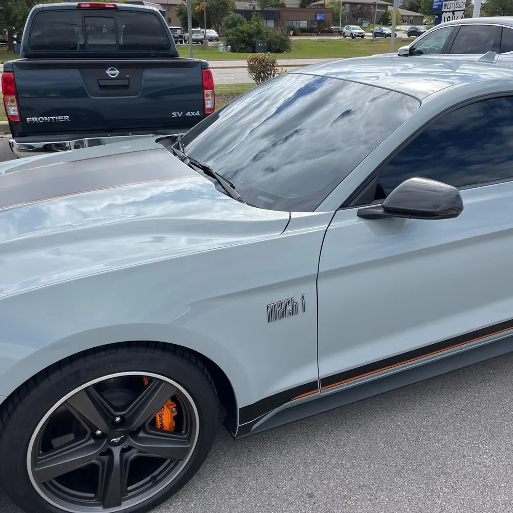 2022 Ford Mustang Mach 1