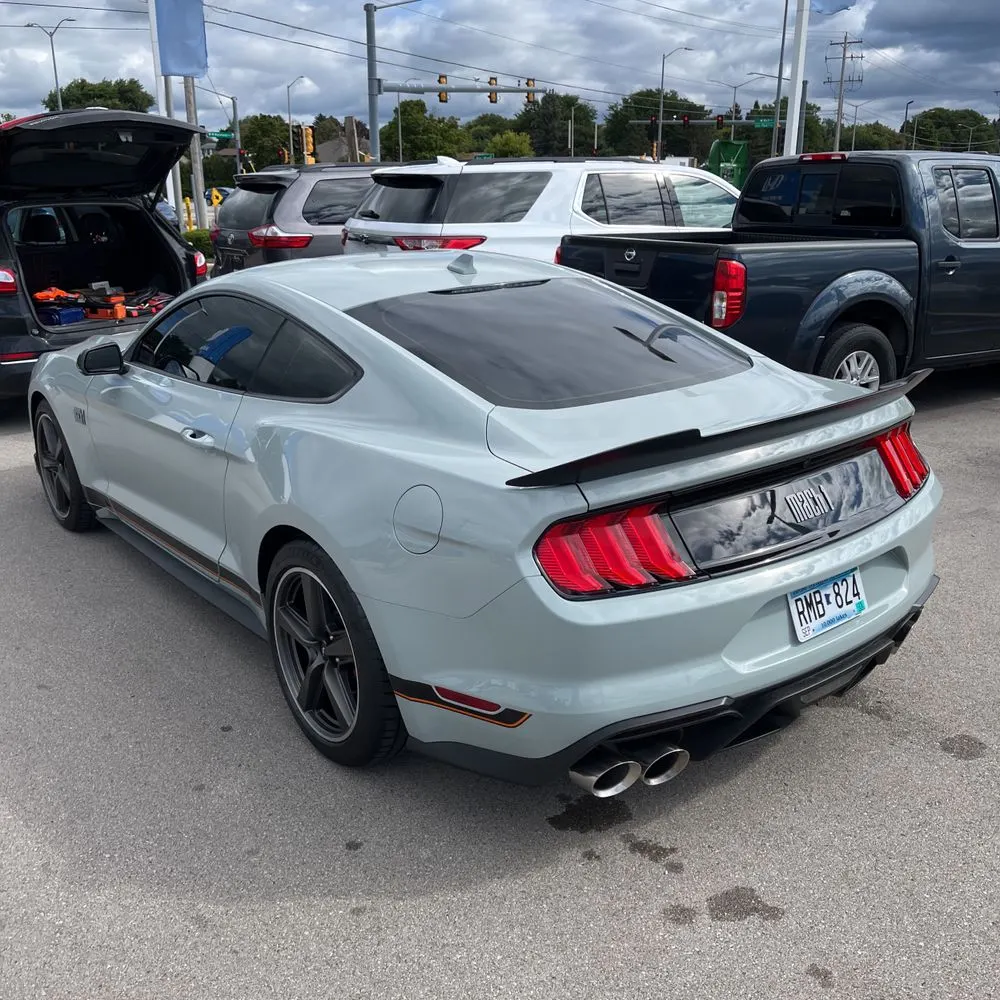 2022 Ford Mustang Mach 1