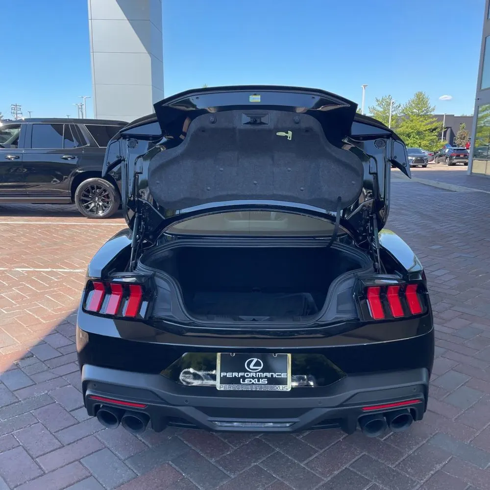 2024 Ford Mustang Dark Horse