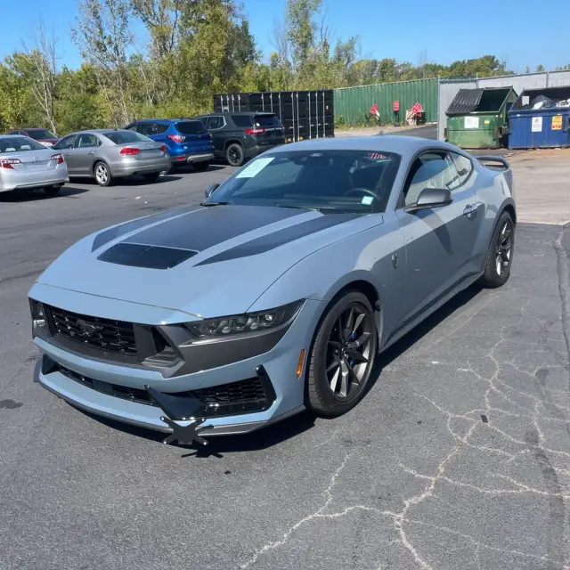 2024 Ford Mustang Dark Horse