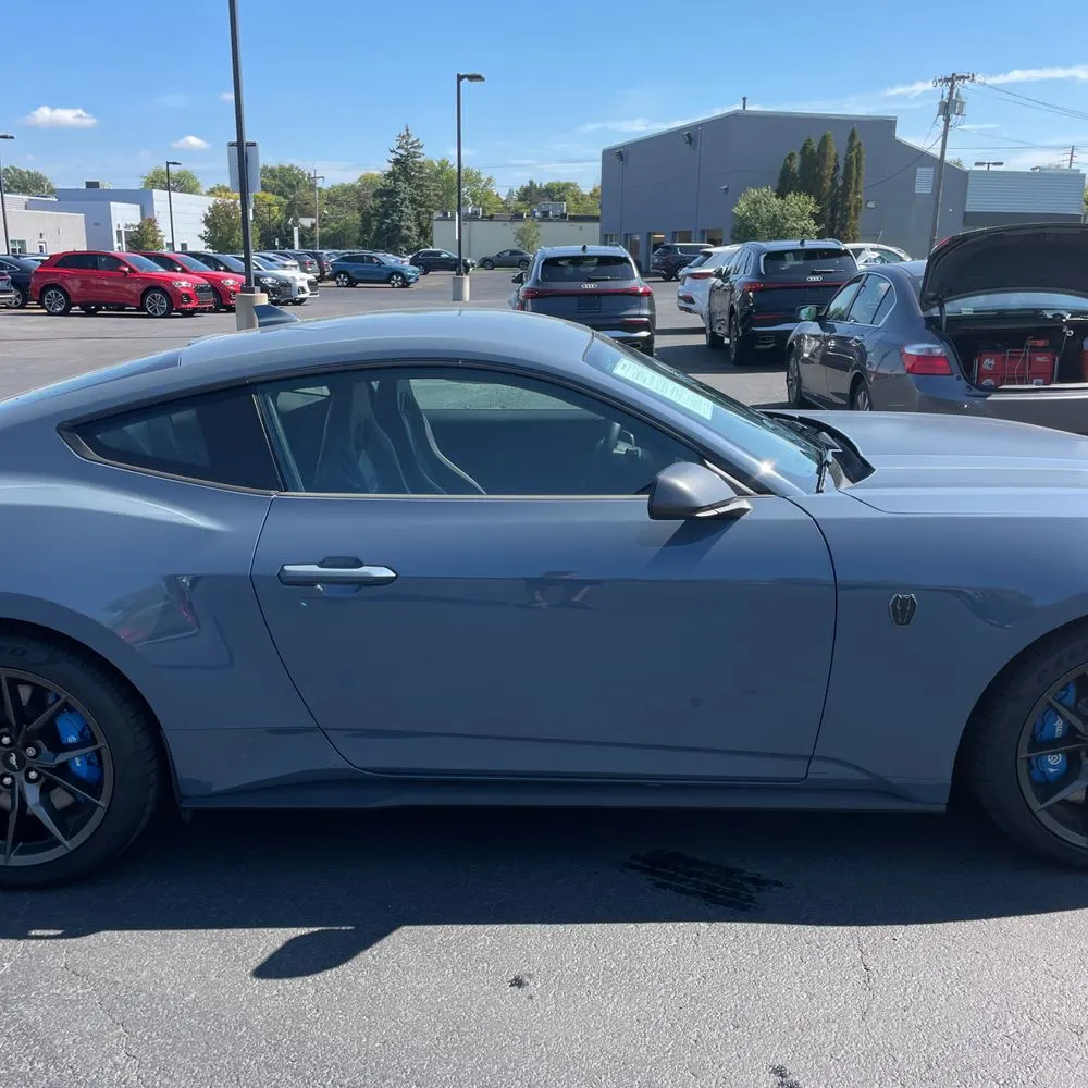 2024 Ford Mustang Dark Horse