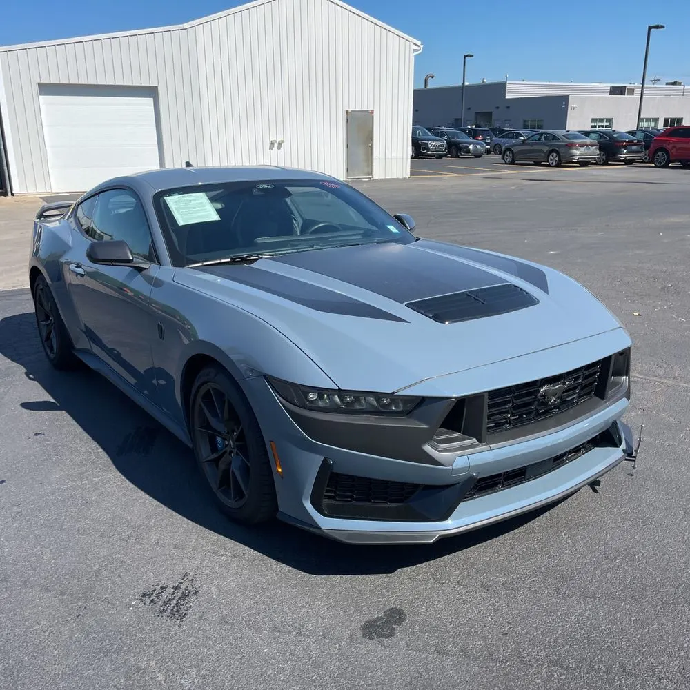 2024 Ford Mustang Dark Horse