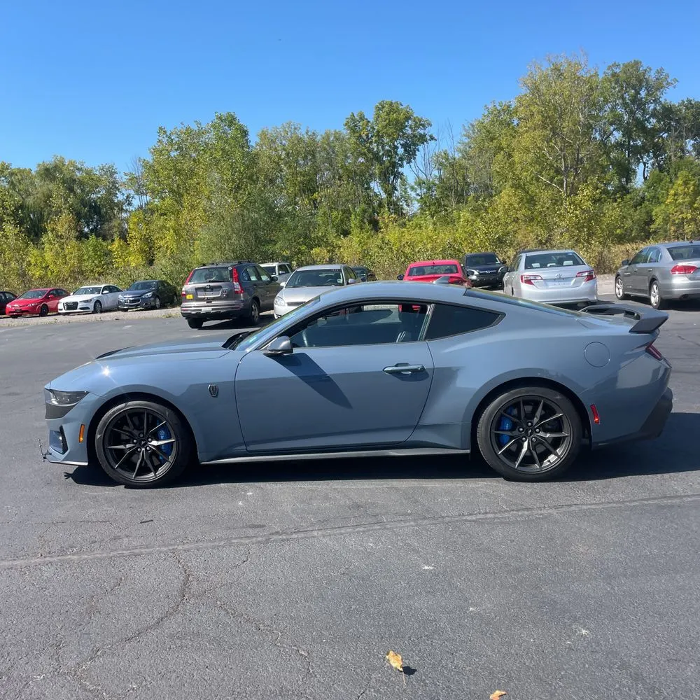 2024 Ford Mustang Dark Horse