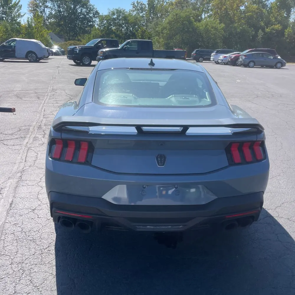 2024 Ford Mustang Dark Horse