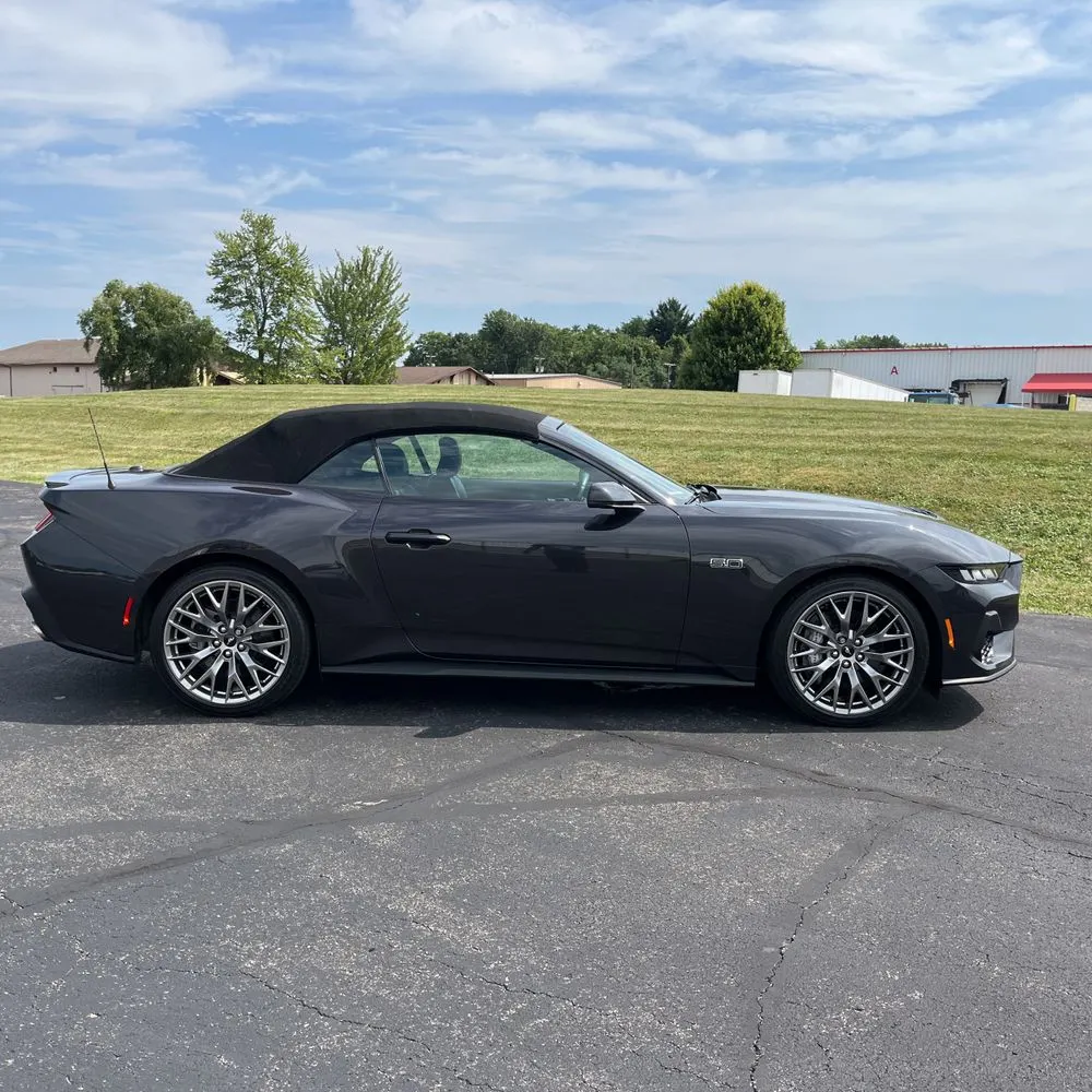 2024 Ford Mustang GT Premium
