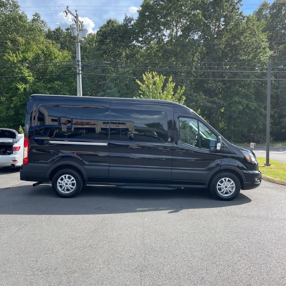 2025 Ford Transit 350 XLT