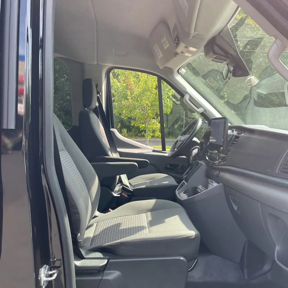 2025 Ford Transit 350 XLT