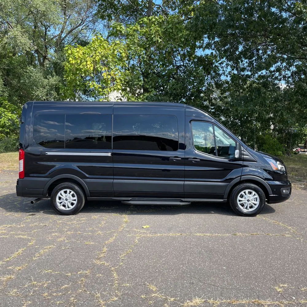 2025 Ford Transit 350 XLT