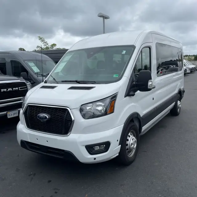 2024 Ford Transit 350 XLT