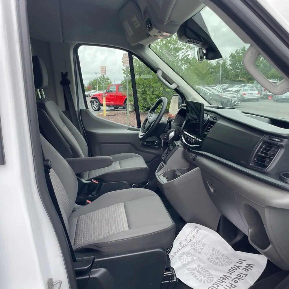 2024 Ford Transit 350 XLT
