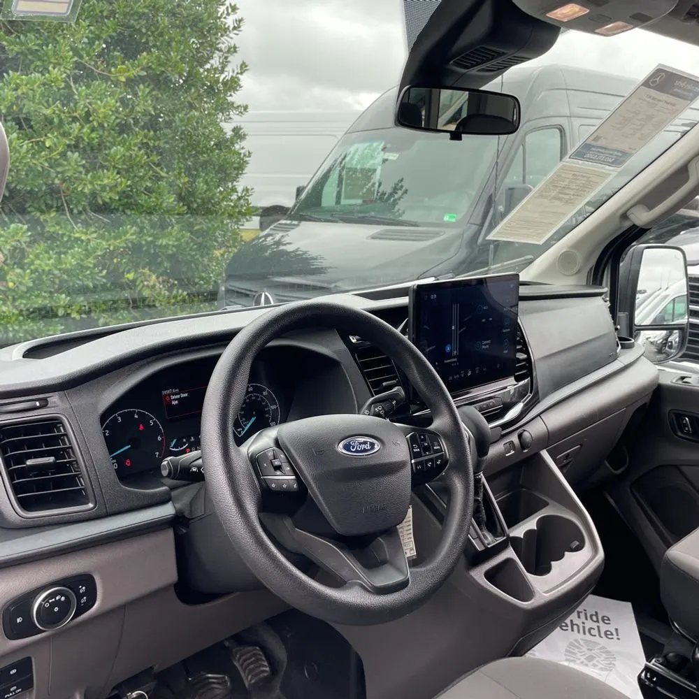 2024 Ford Transit 350 XLT