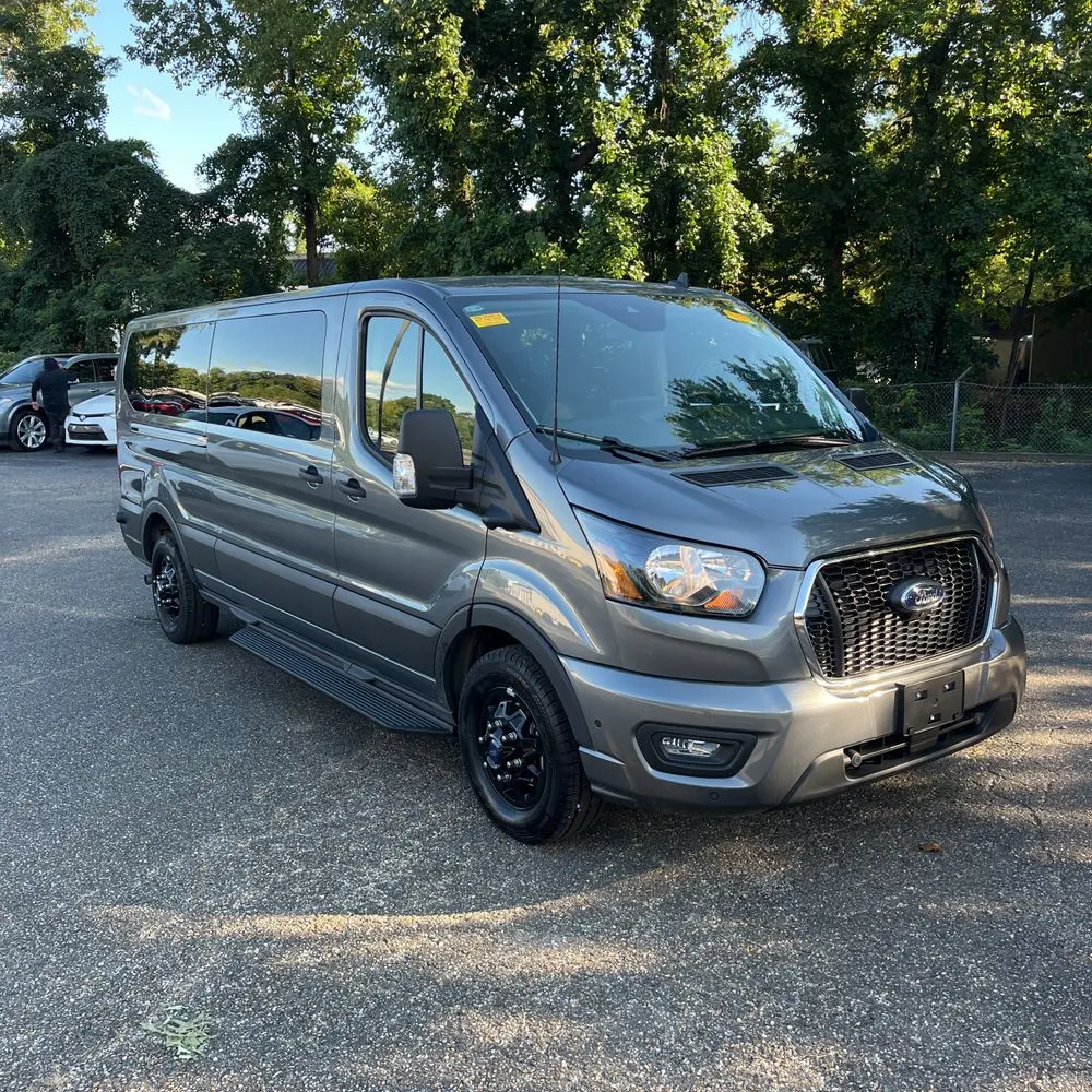 2024 Ford Transit 350 XLT