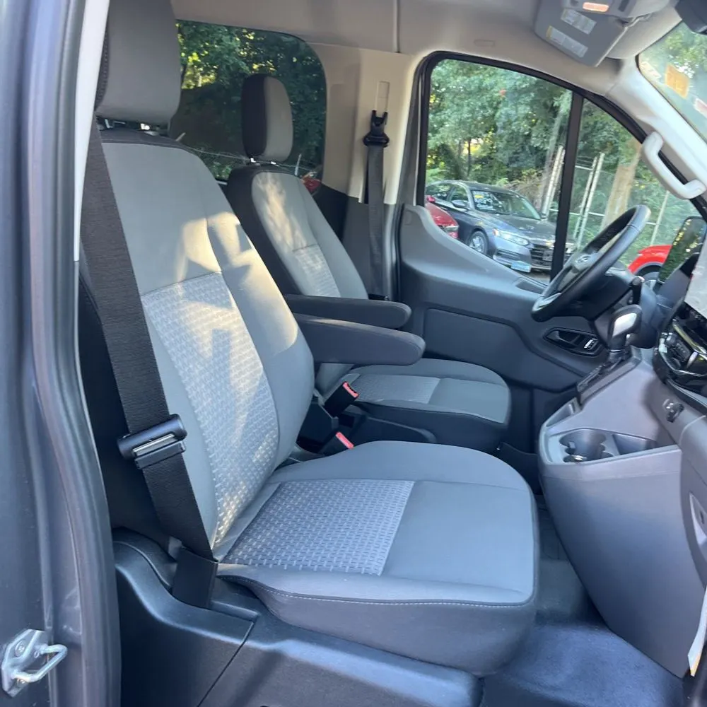 2024 Ford Transit 350 XLT