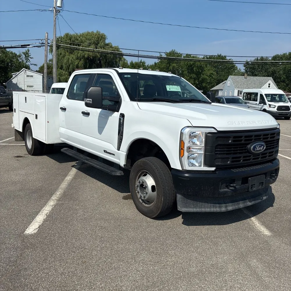 2024 Ford S/D C/C F350 XL