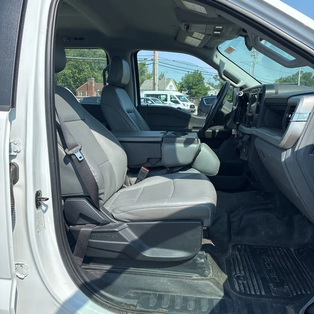 2024 Ford S/D C/C F350 XL