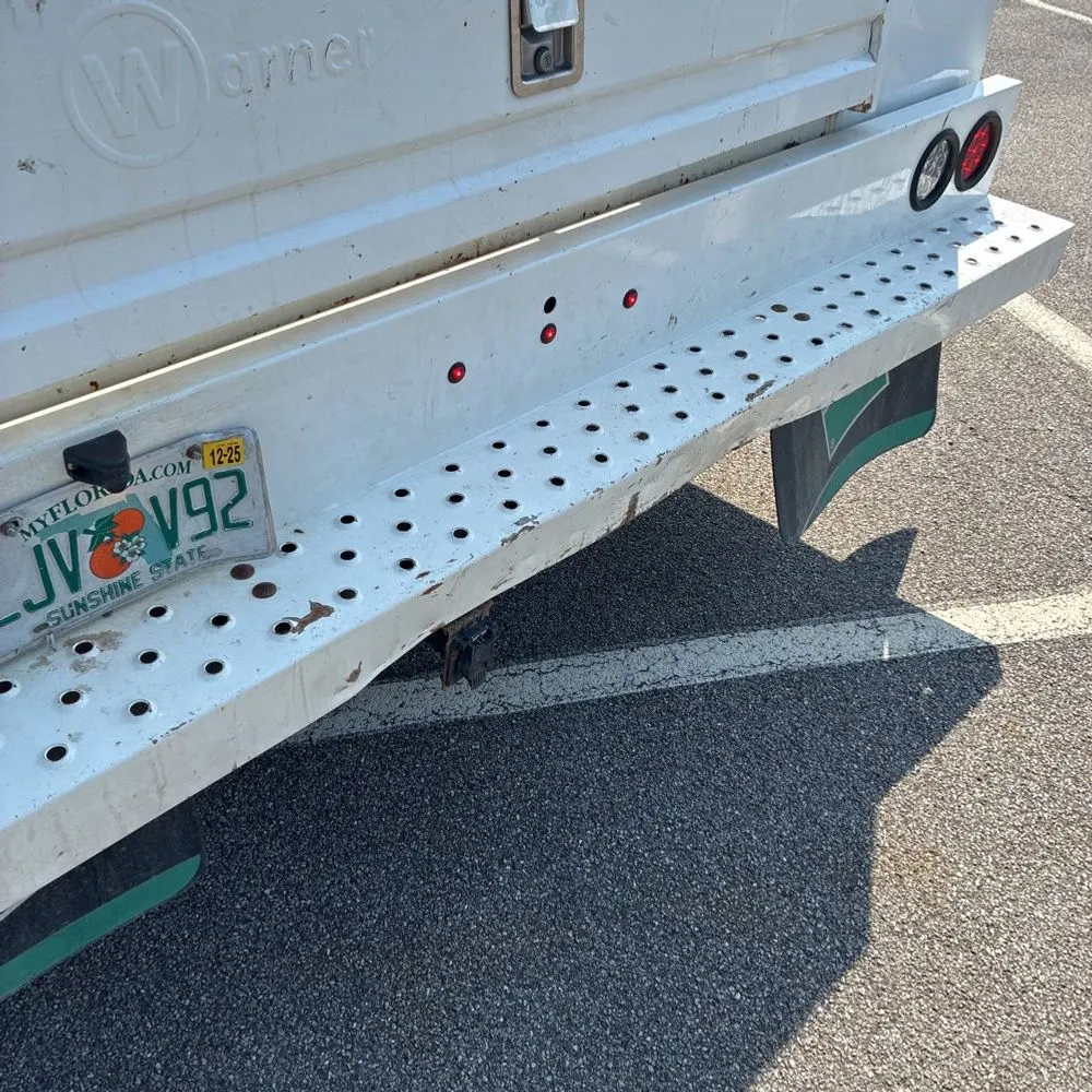 2024 Ford S/D C/C F350 XL