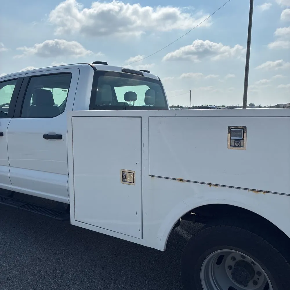 2024 Ford S/D C/C F350 XL