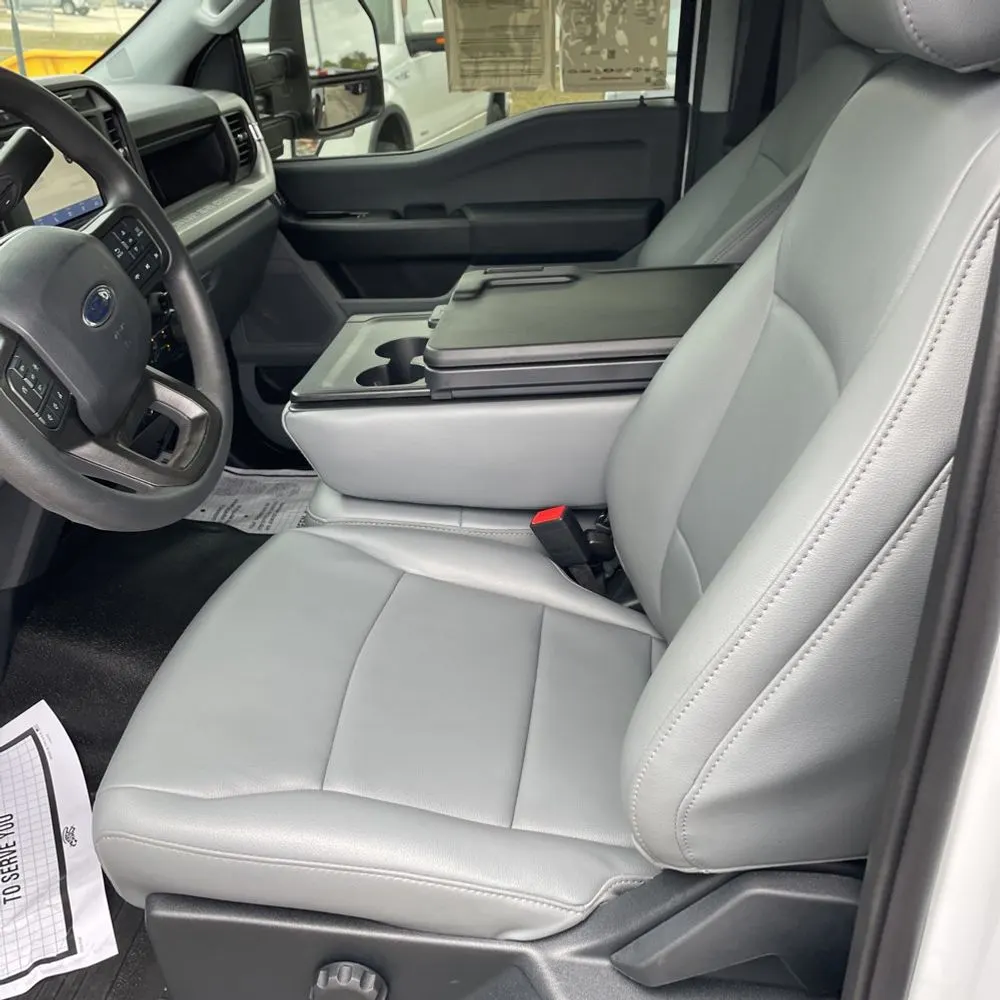 2024 Ford S/D C/C F350 XL