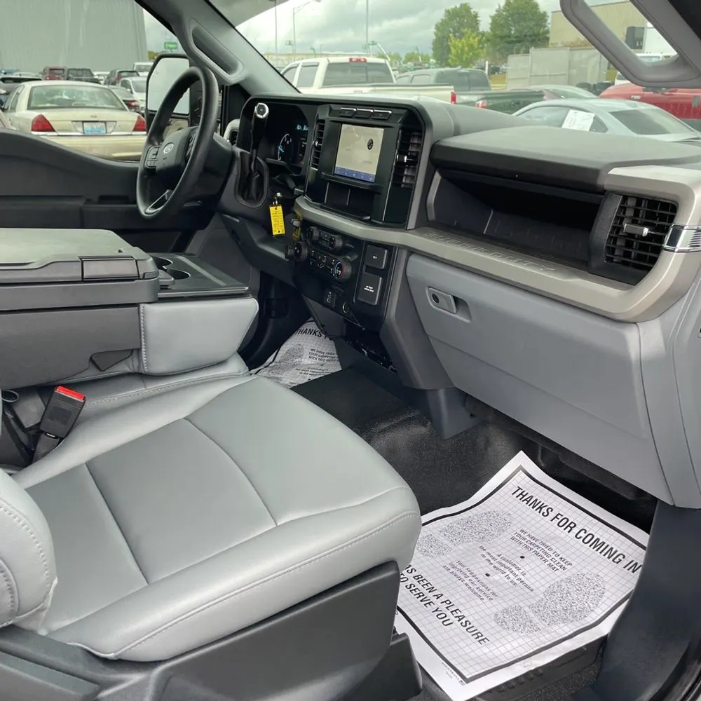 2024 Ford S/D C/C F350 XL