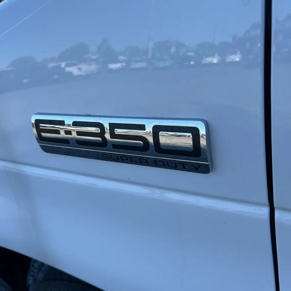 2022 Ford Commercial Vans E350