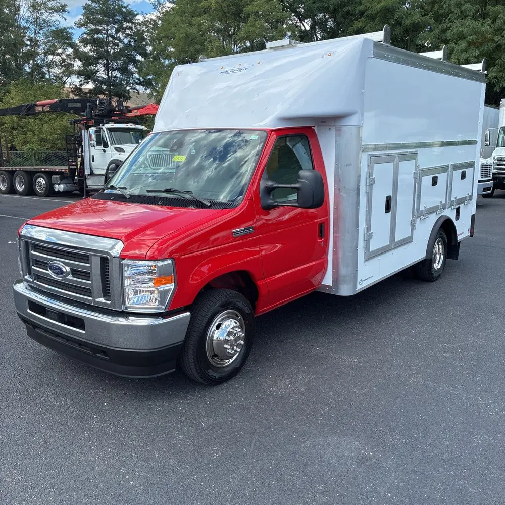 2025 Ford Commercial Vans E350