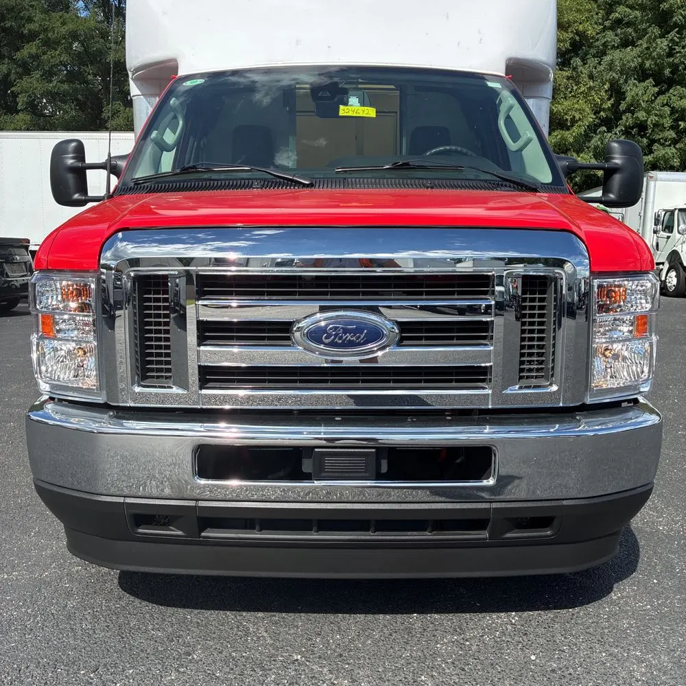 2025 Ford Commercial Vans E350