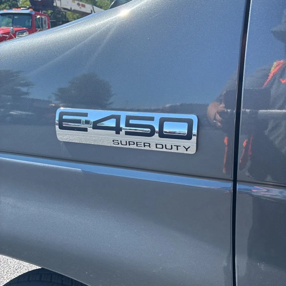 2025 Ford Commercial Vans E450