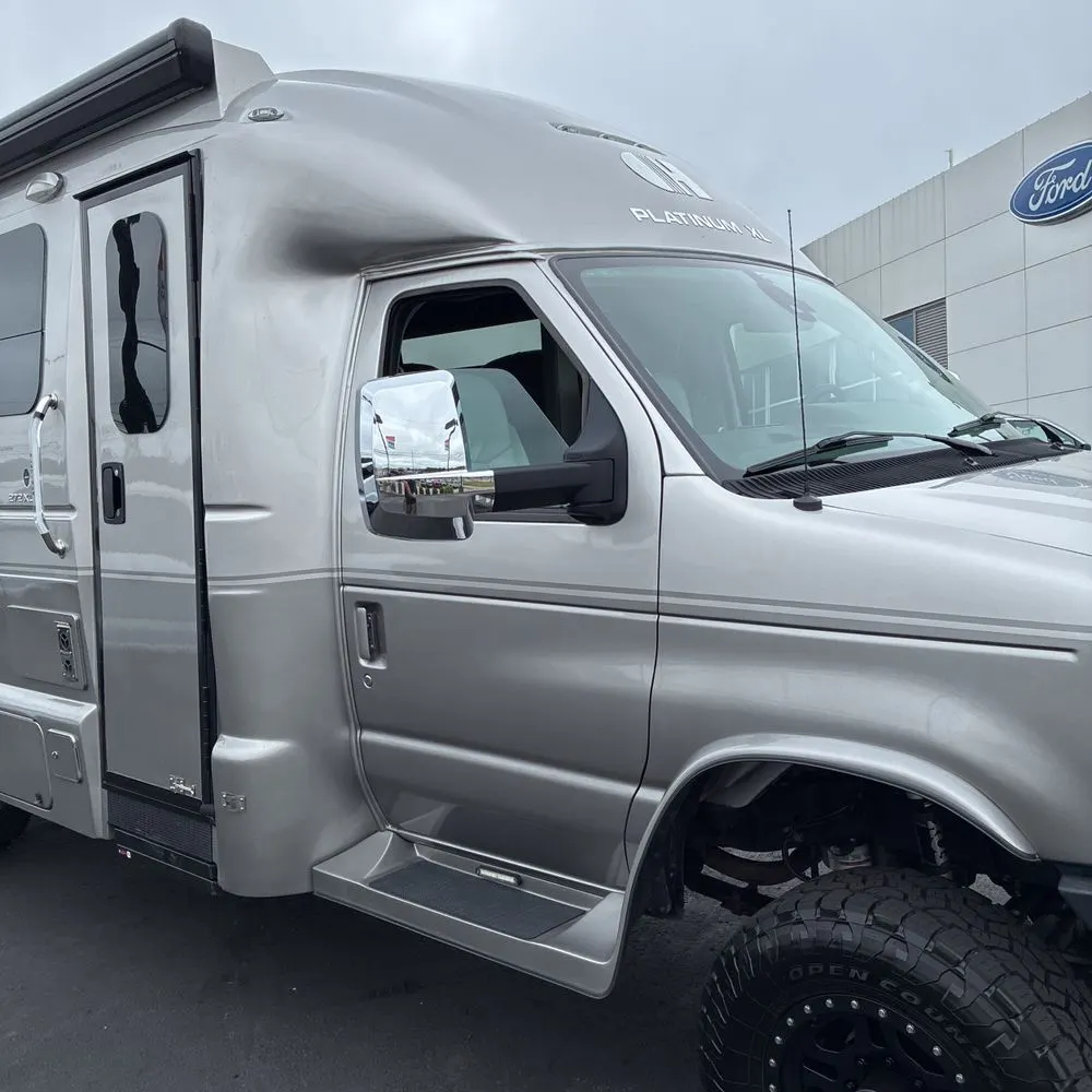 2022 Ford Commercial Vans E450