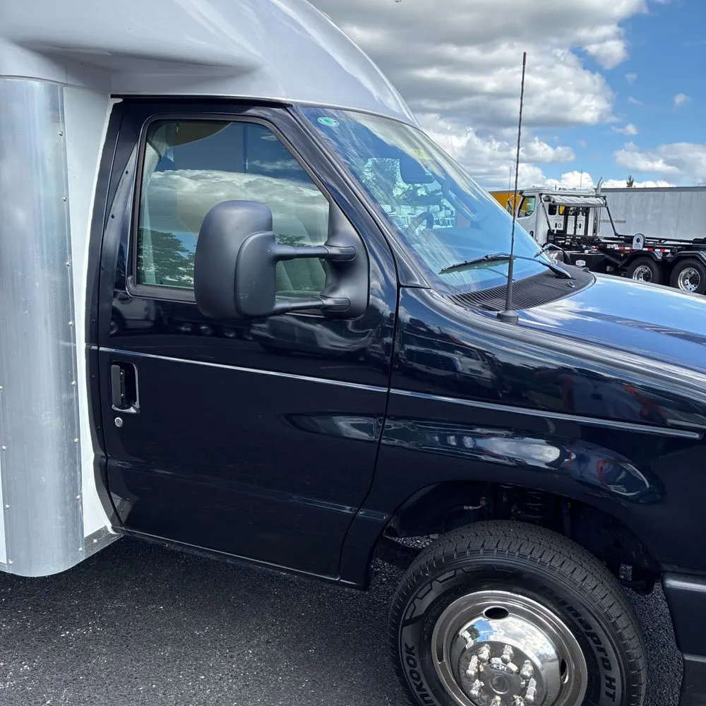 2025 Ford Commercial Vans E450