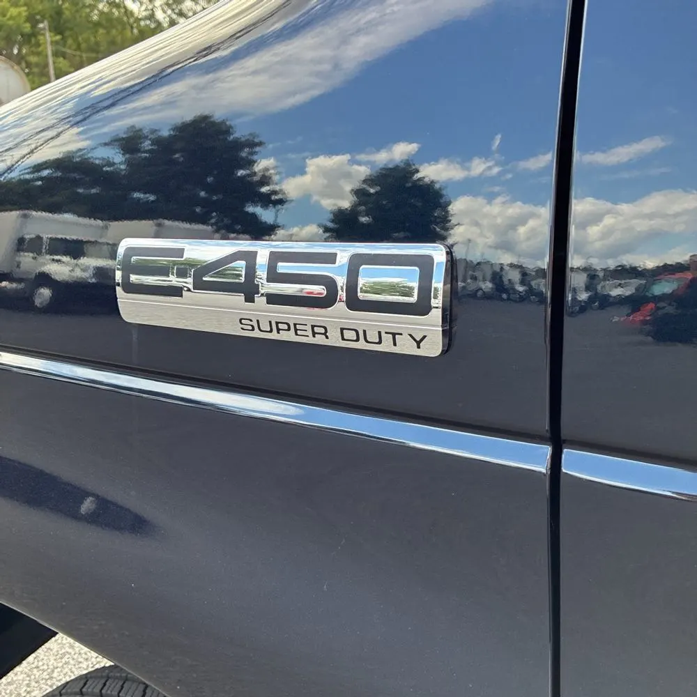 2025 Ford Commercial Vans E450