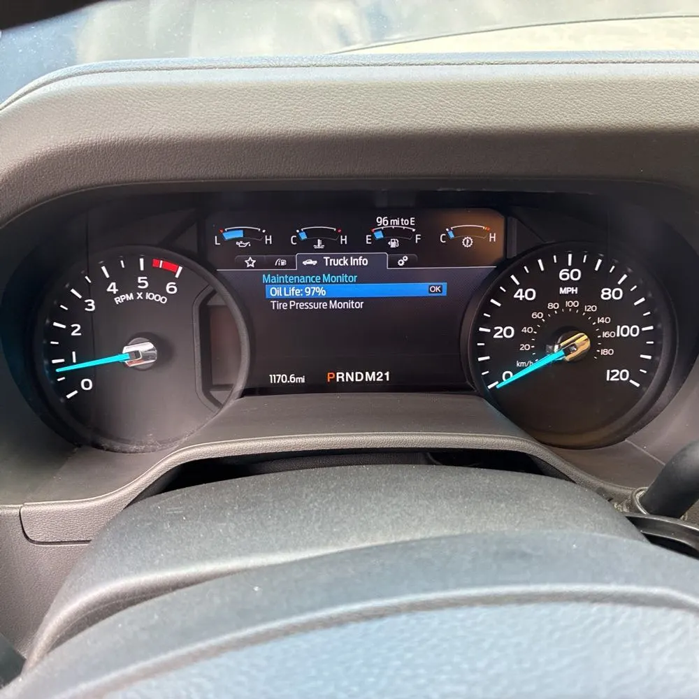 2025 Ford Commercial Vans E450