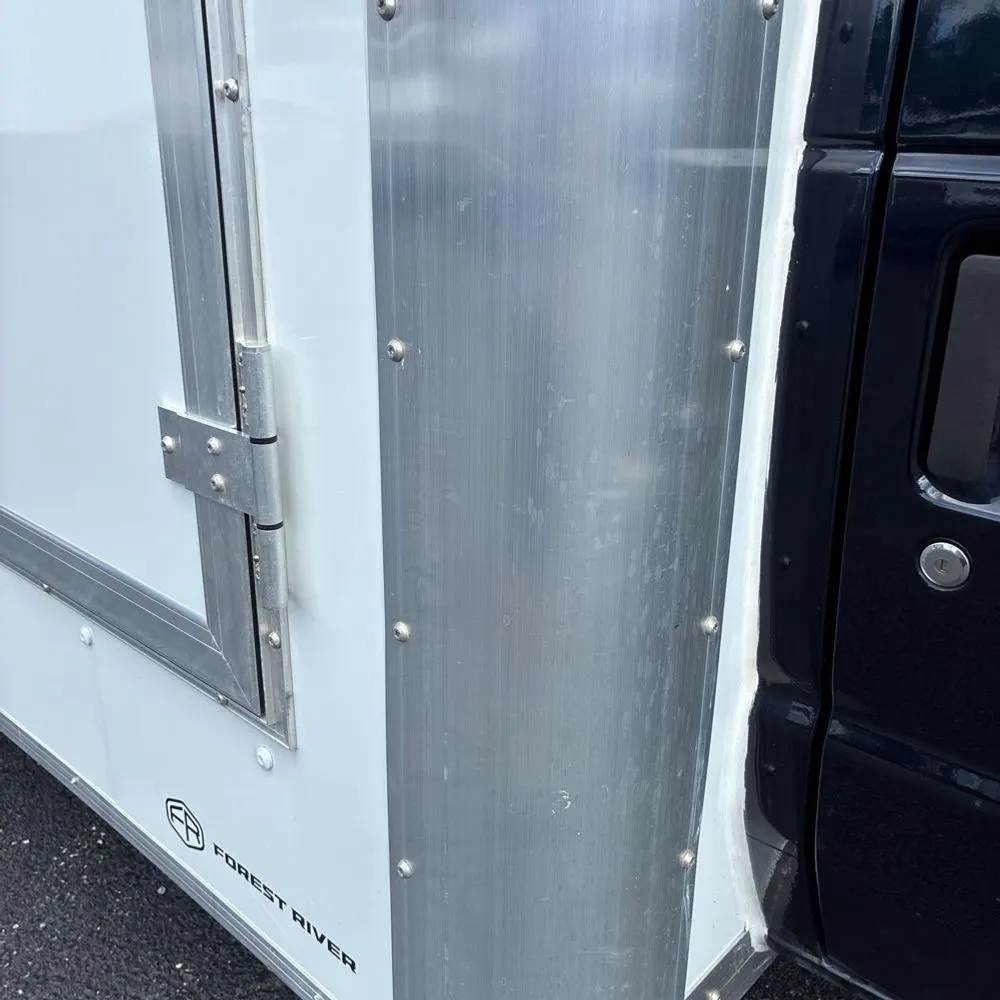 2025 Ford Commercial Vans E450
