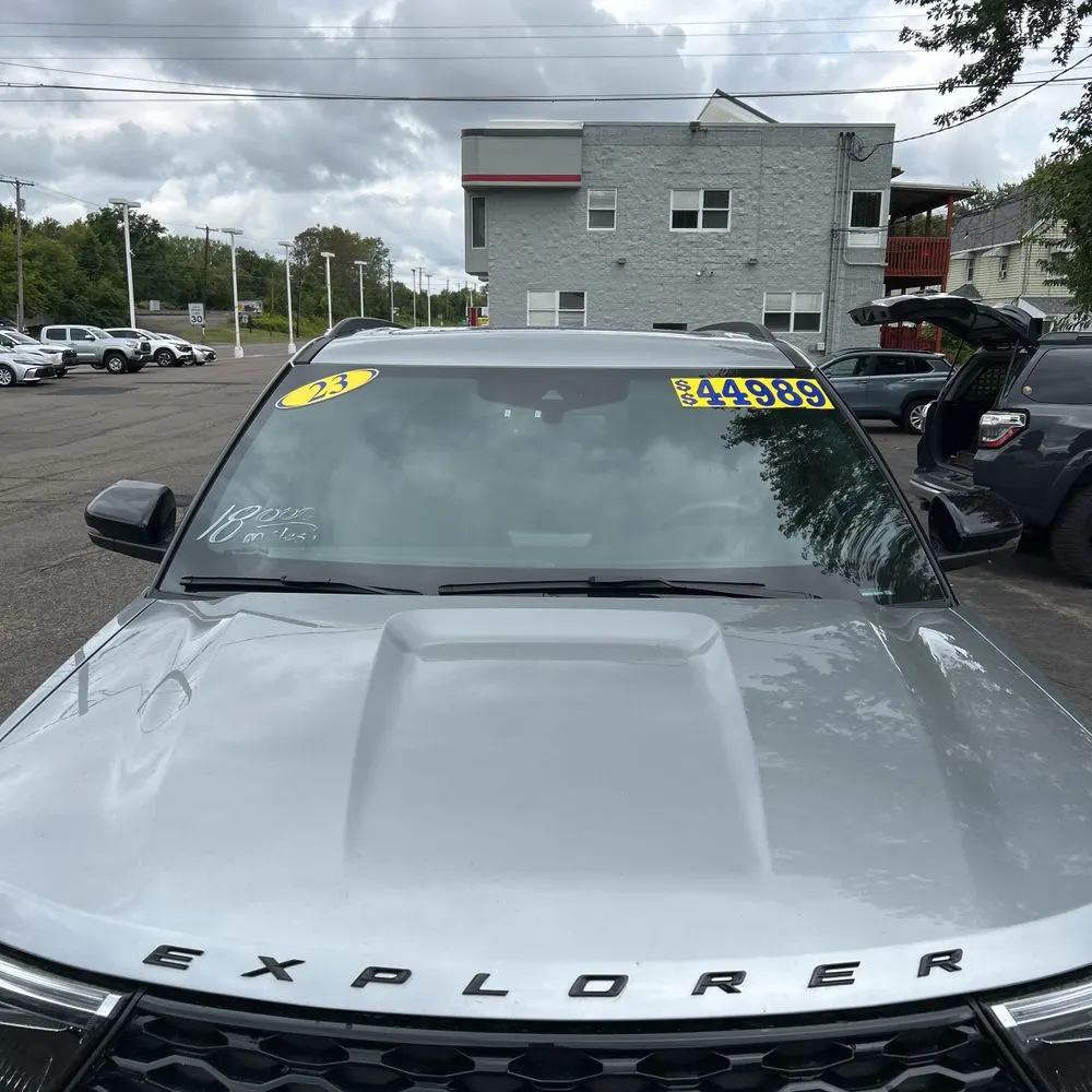 2023 Ford Explorer ST