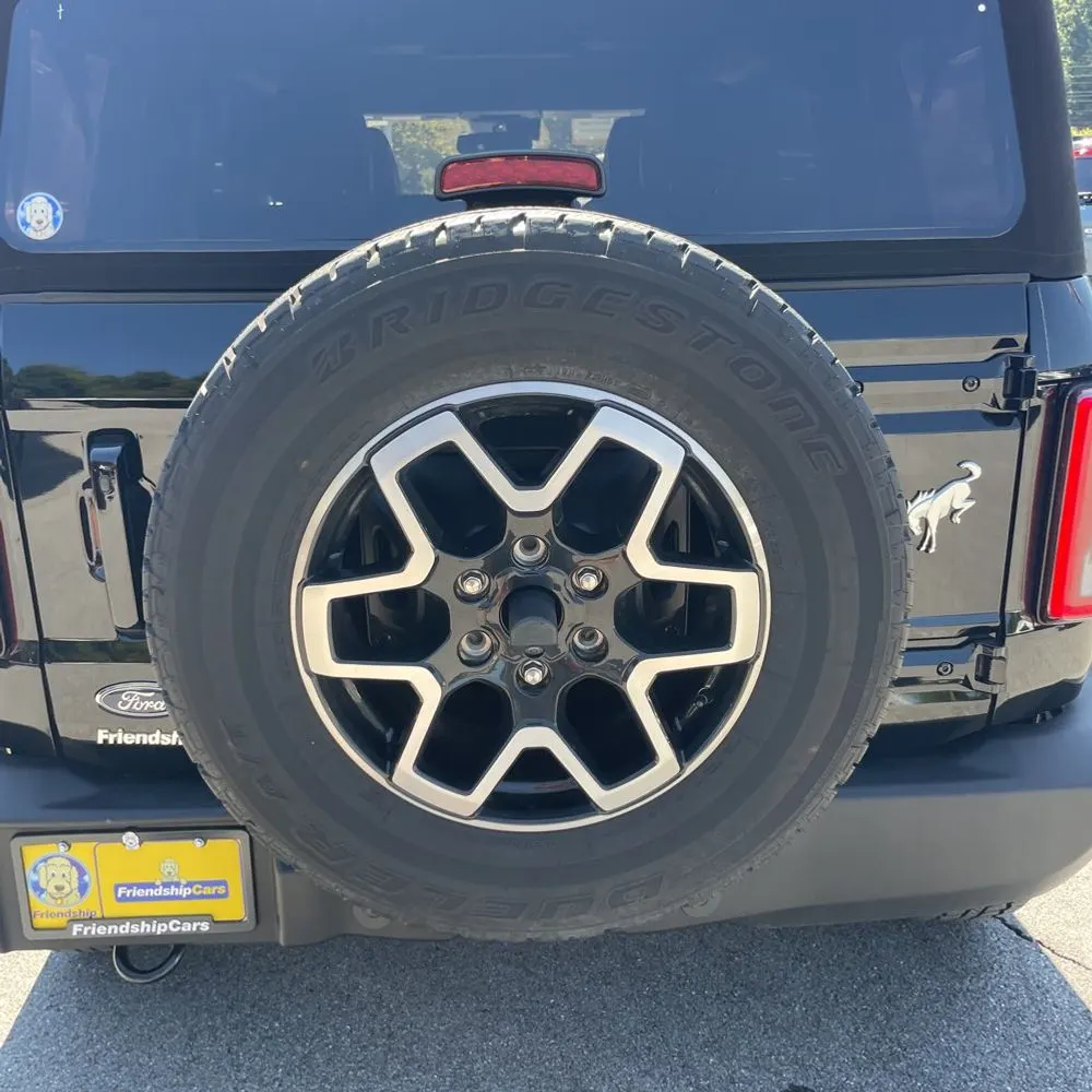 2024 Ford Bronco Outer Banks