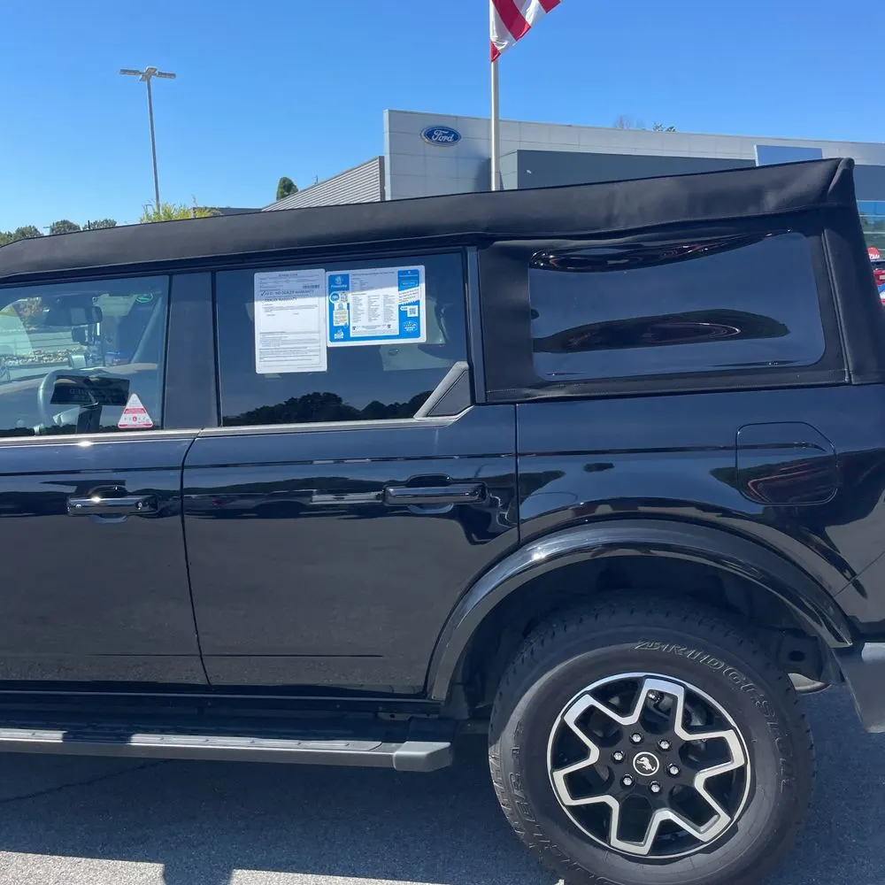 2024 Ford Bronco Outer Banks