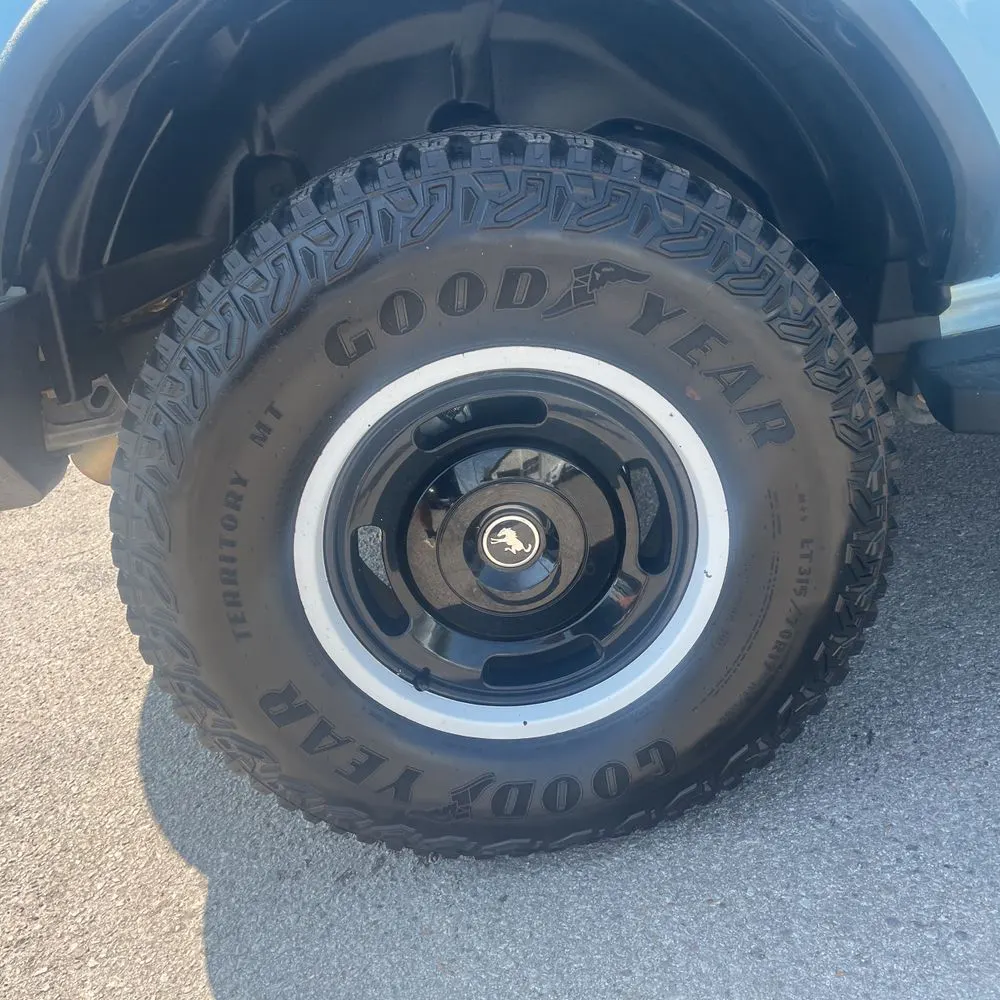 2023 Ford Bronco Heritage Limited Edition