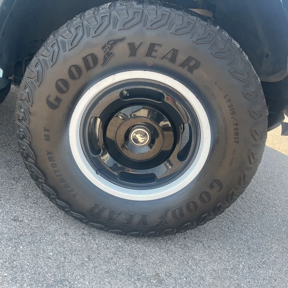 2023 Ford Bronco Heritage Limited Edition