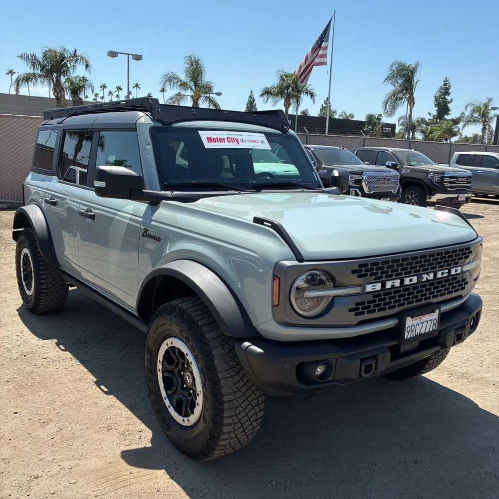 2023 Ford Bronco Badlands Advanced