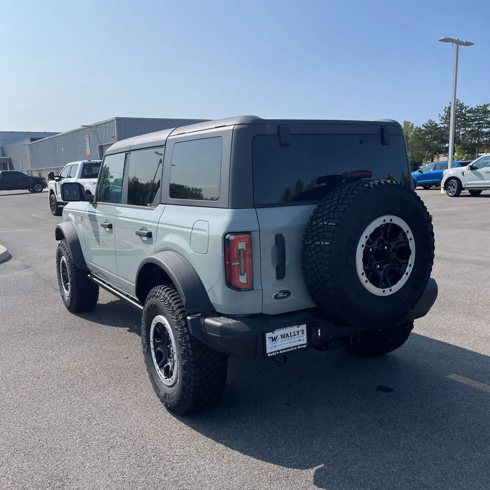 2023 Ford Bronco Badlands Advanced