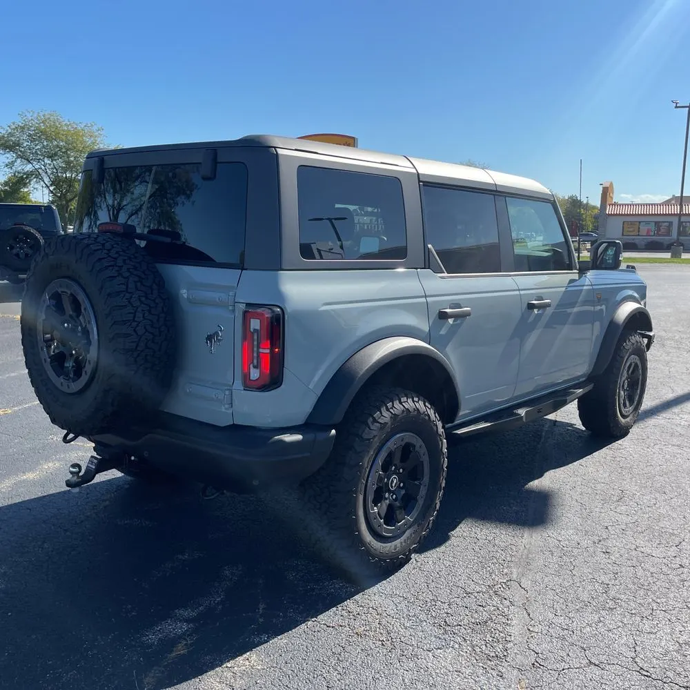 2022 Ford Bronco Badlands Advanced
