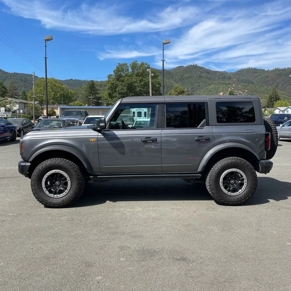 2022 Ford Bronco Badlands Advanced