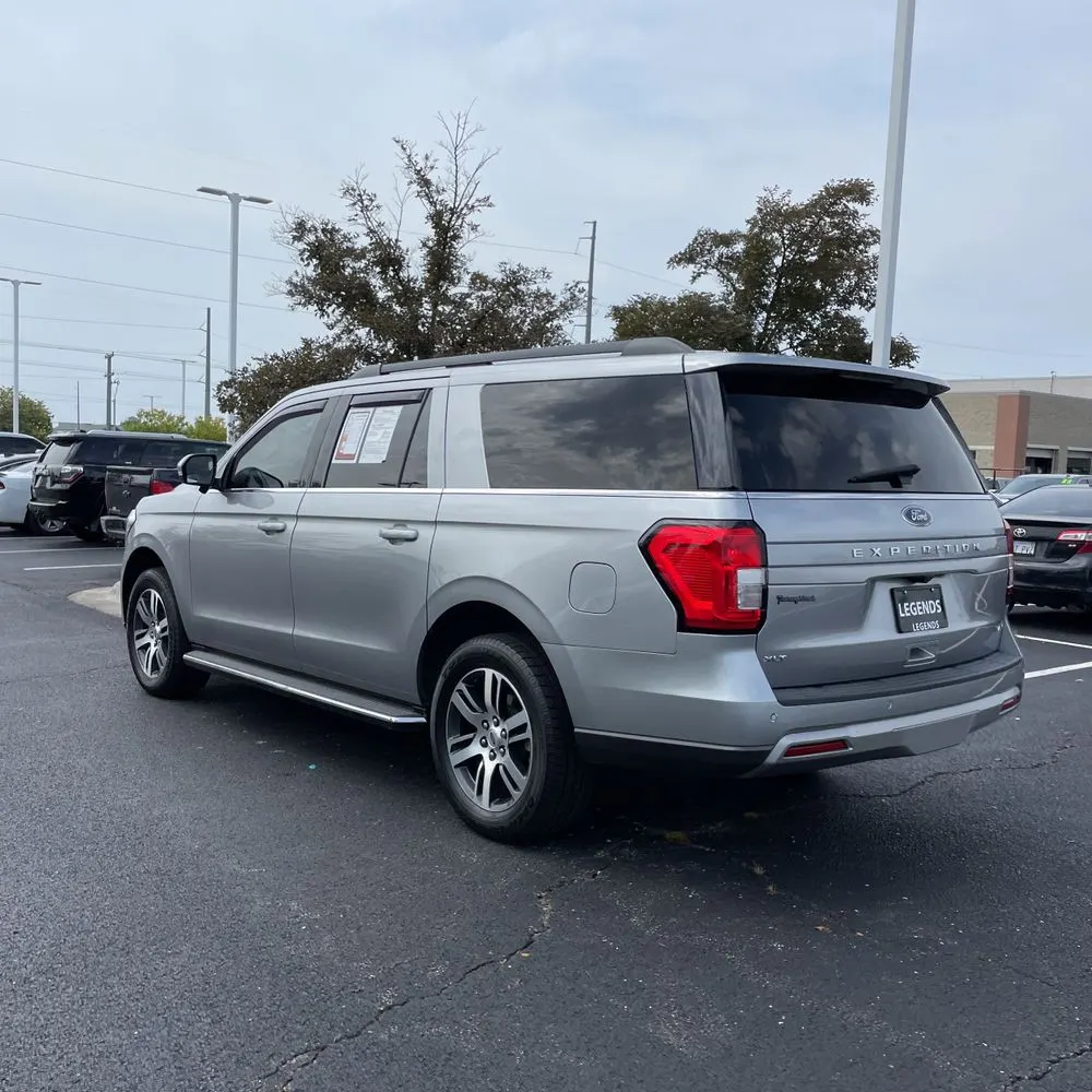 2022 Ford Expedition Max XLT