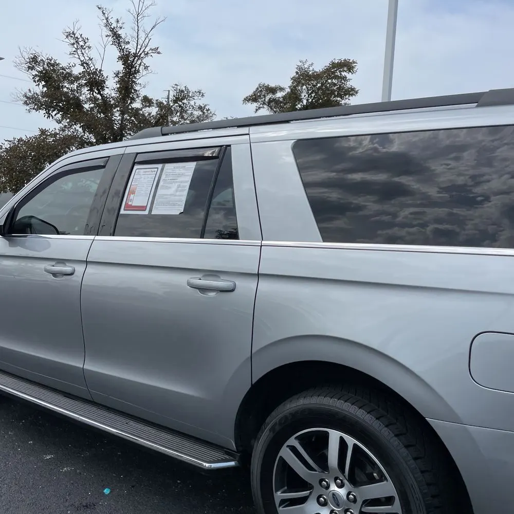 2022 Ford Expedition Max XLT
